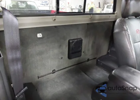 2001 Nissan Frontier Sc-V6 из США, поврежденный, VIN 1N6MD26Y01C366407